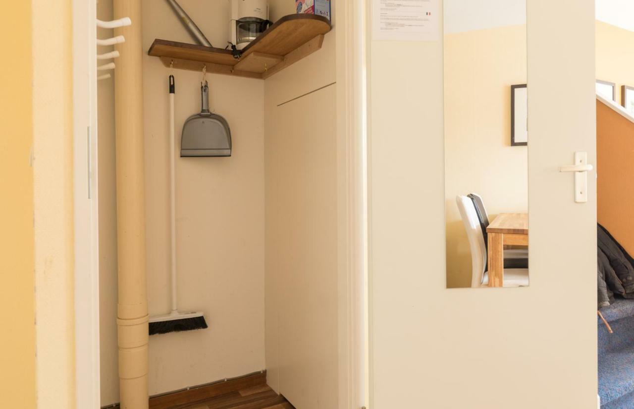 Appartement De Vrijbuiter, Resort Amelander Kaap 홀륌 외부 사진