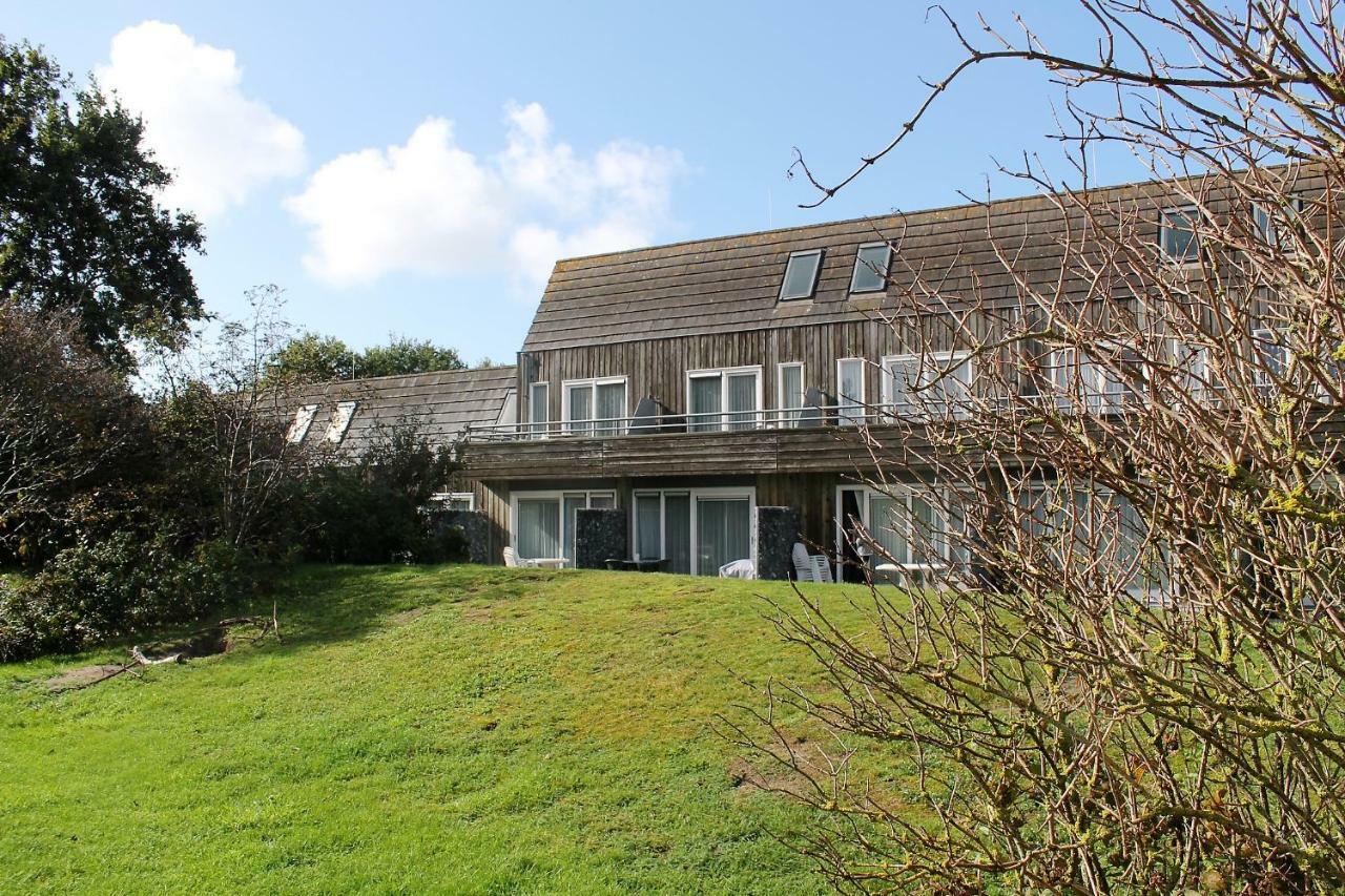 Appartement De Vrijbuiter, Resort Amelander Kaap 홀륌 외부 사진