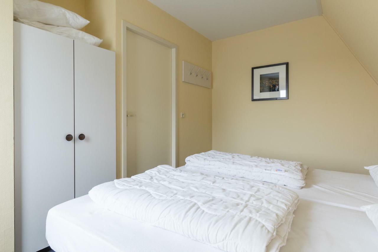 Appartement De Vrijbuiter, Resort Amelander Kaap 홀륌 외부 사진