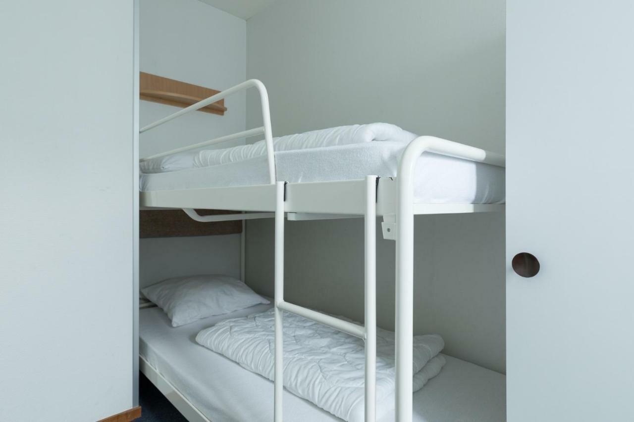 Appartement De Vrijbuiter, Resort Amelander Kaap 홀륌 외부 사진